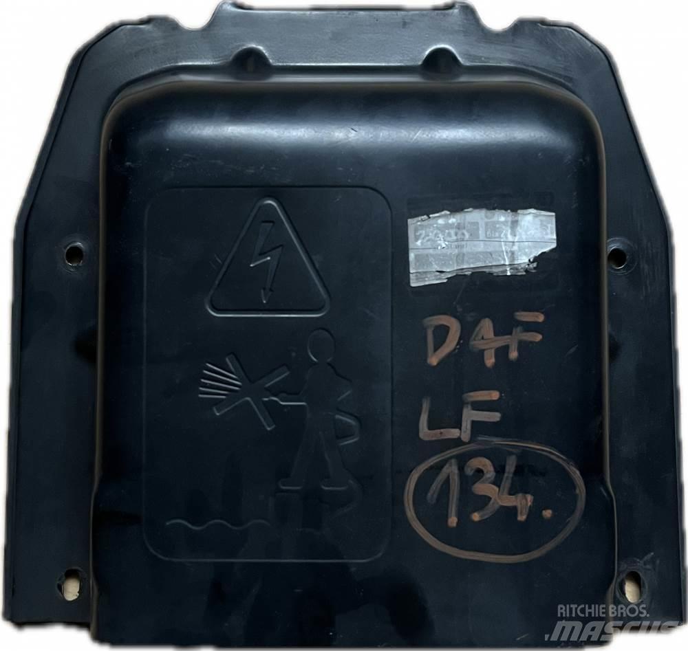 DAF LF KRYT 1708826 运输工具-其他