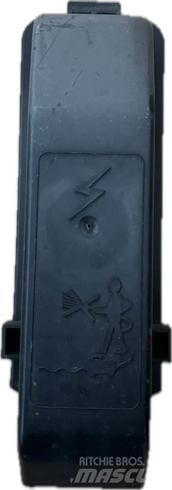 DAF LF KRYT 5010293839 运输工具-其他