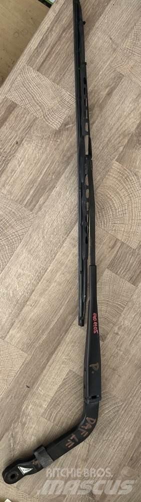 DAF LF RAMENO STĚRAČE P. 运输工具-其他