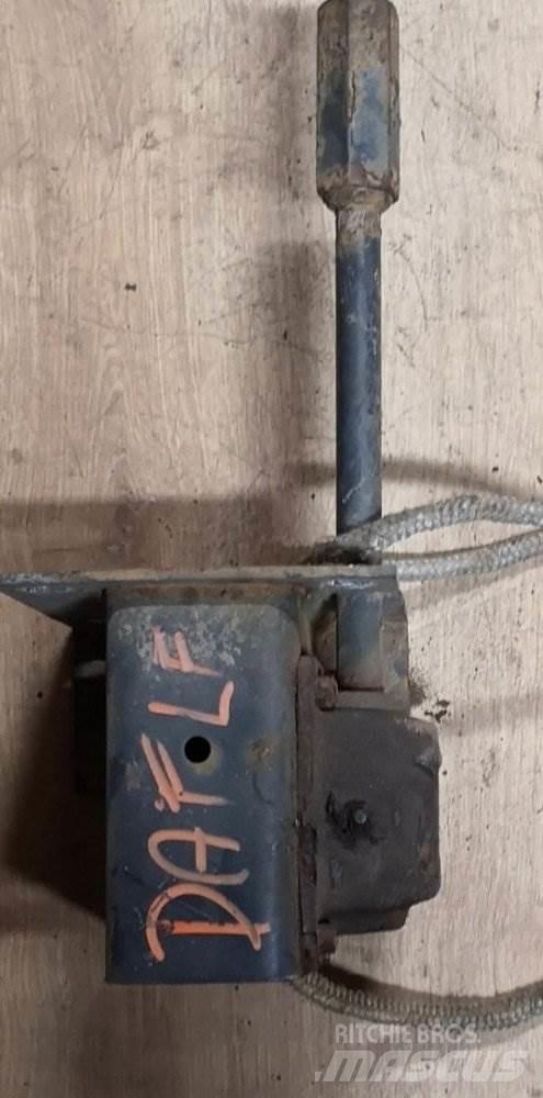 DAF LF REZERVA DRŽÁK 运输工具-其他