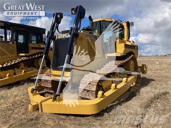 CAT D8T 履带式推土机