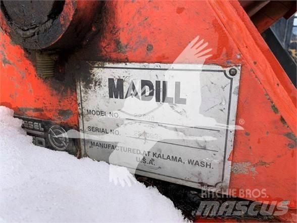 Madill 2200B 伐木机