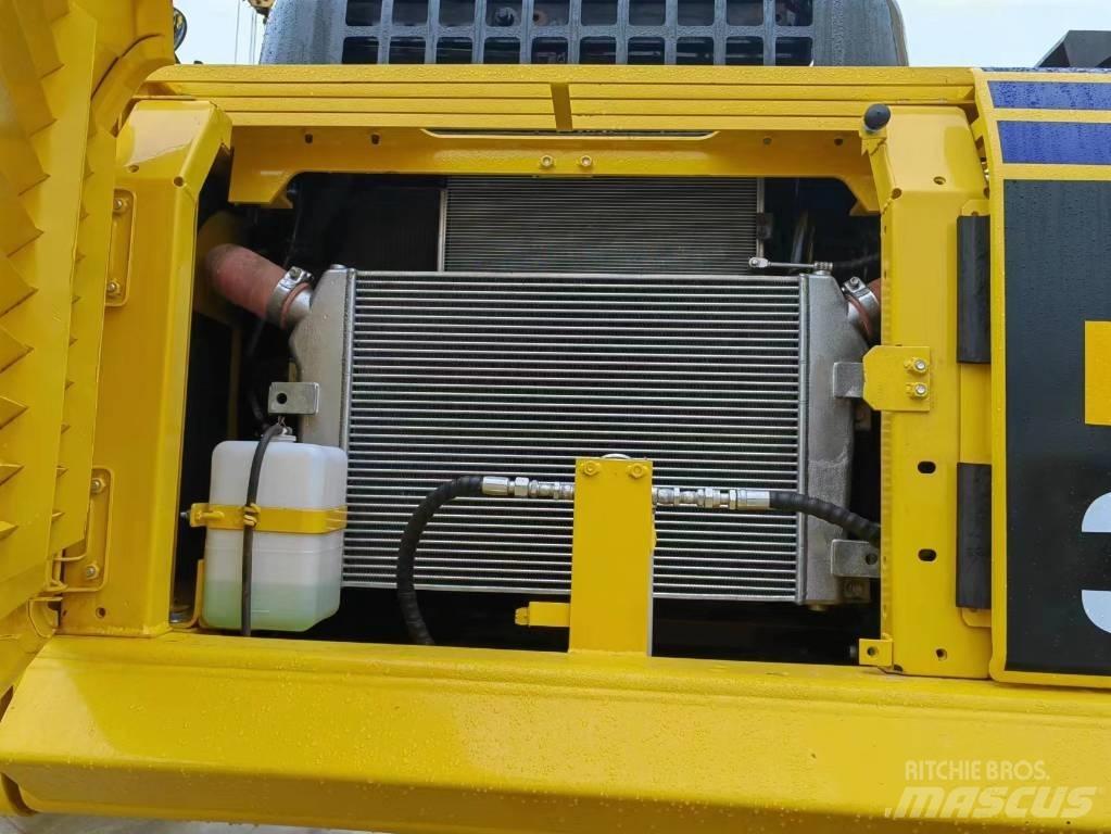 Komatsu PC 300-8 履带挖掘机