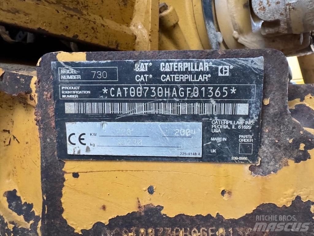 CAT 730 铰接式自卸车