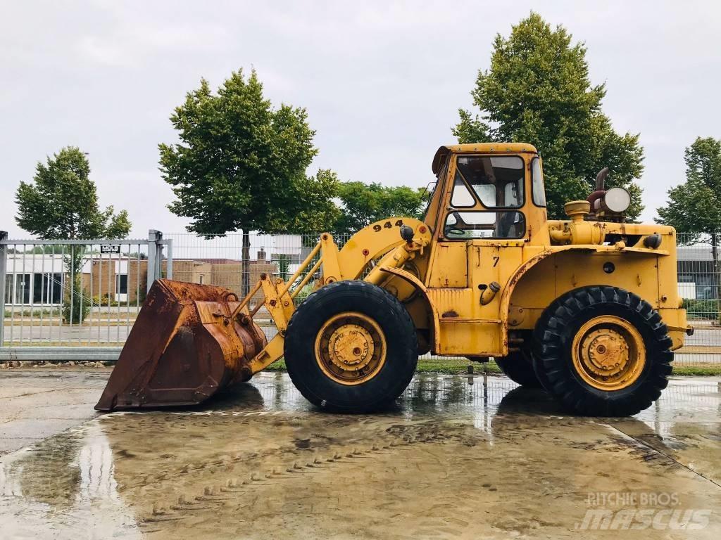 CAT 944 轮式装载机
