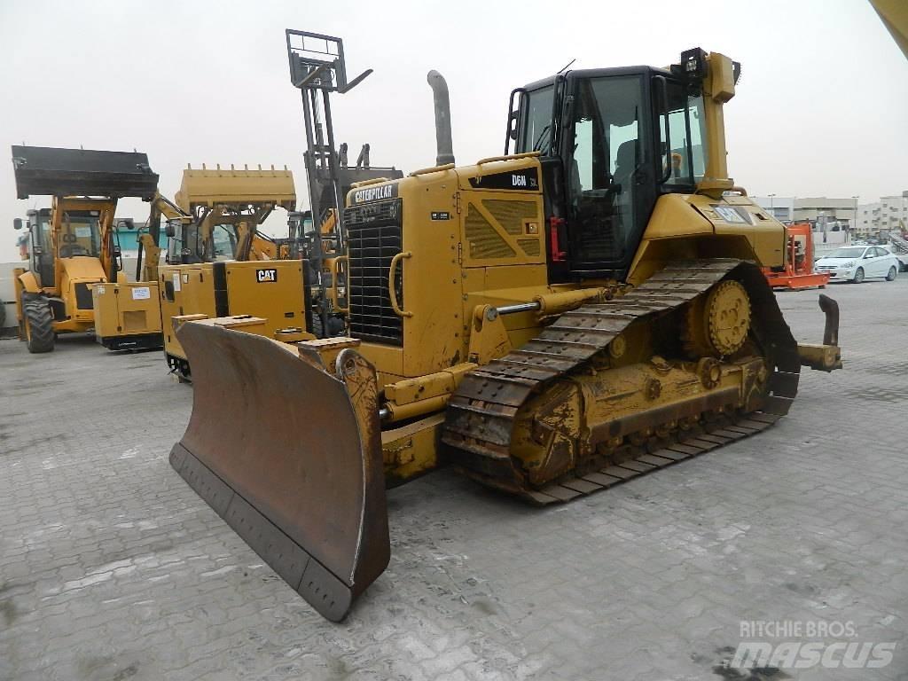 CAT D 6 N XL 履带式推土机