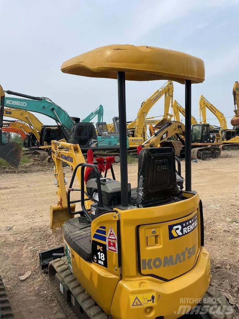 Komatsu PC 18 MR 小型挖掘机