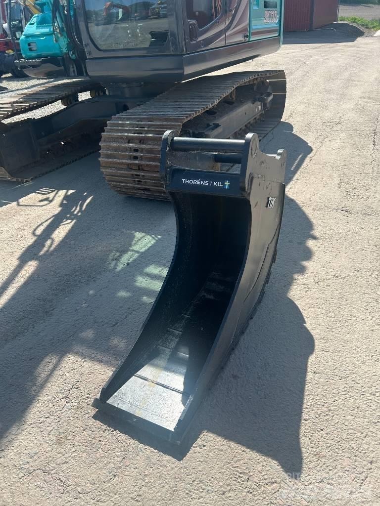 Kobelco SK130LC-11 履带挖掘机