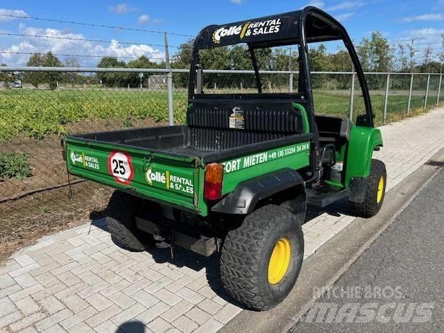 John Deere Gator 全地形车