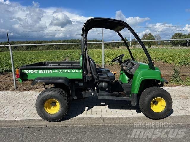 John Deere Gator 全地形车