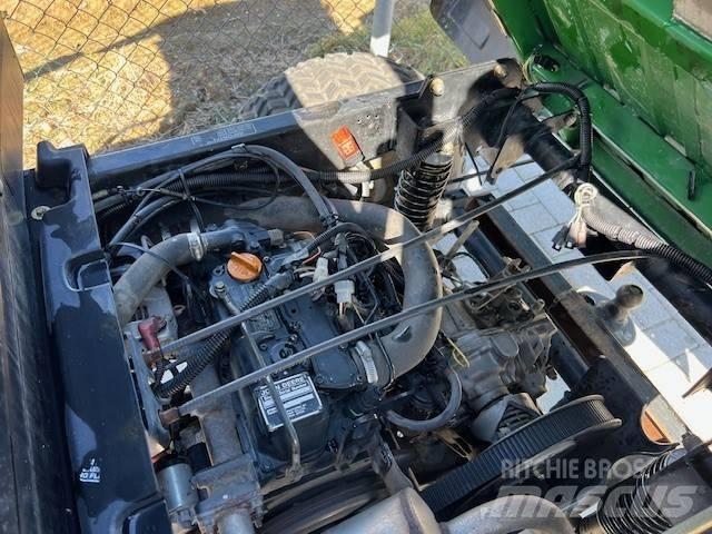 John Deere Gator 全地形车