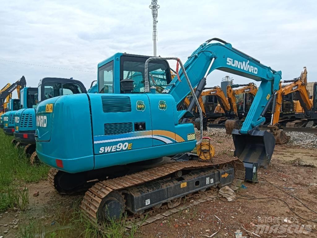 Sunward SWE 90 中型挖掘机