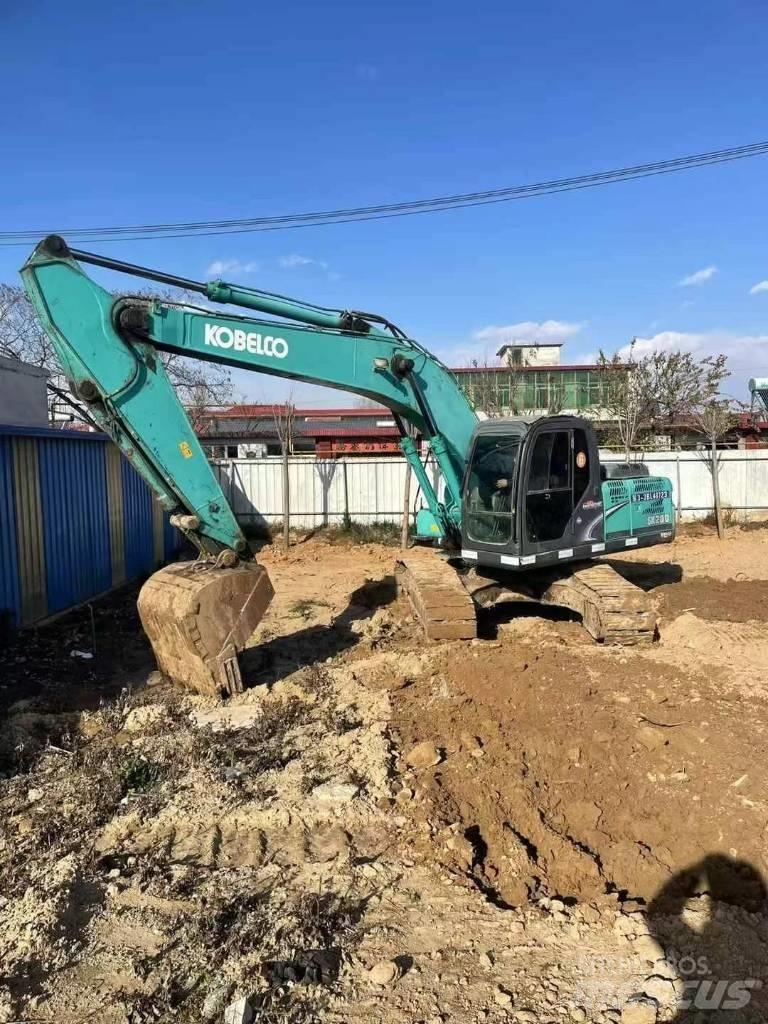 Kobelco SK 200-8 履带挖掘机