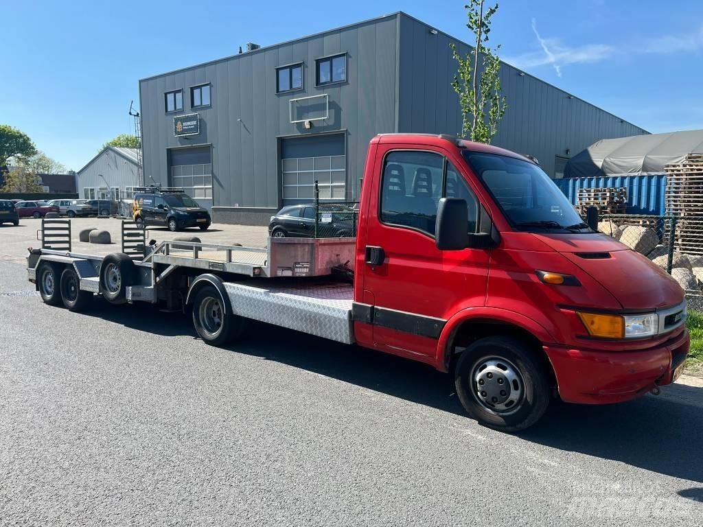 Iveco 40C 15 皮卡车