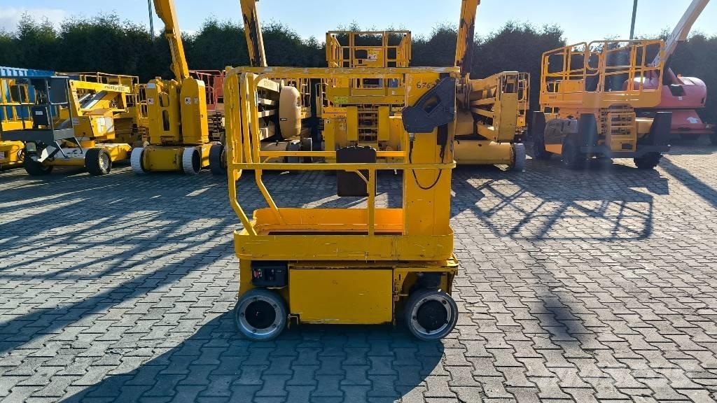 JLG 1230 ES 客货电梯