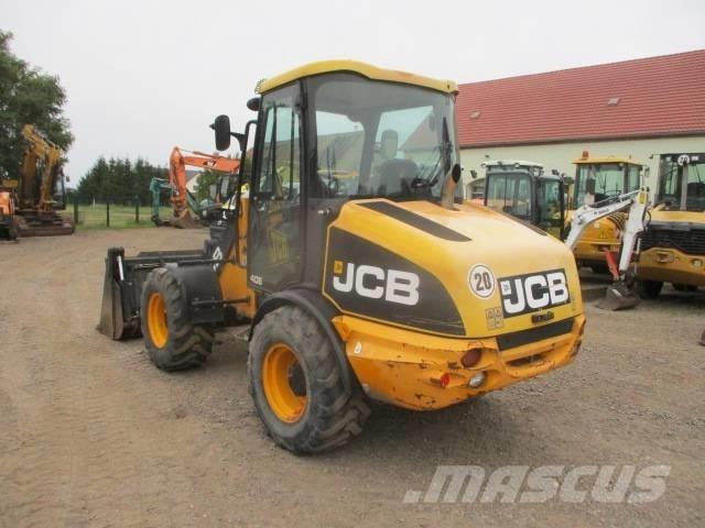 JCB 406 B 轮式装载机