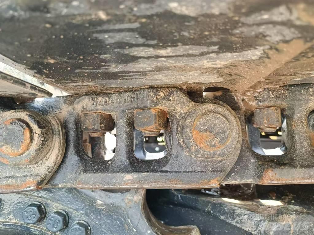 Doosan DX 225 中型挖掘机