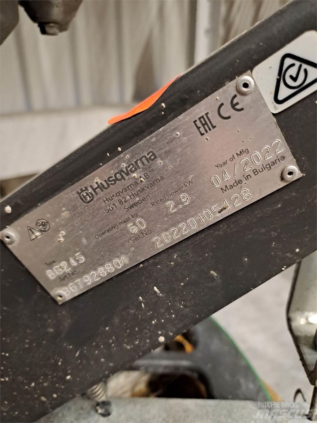 Husqvarna BG245 平板夯