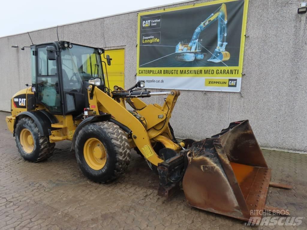 CAT 908M 轮式装载机