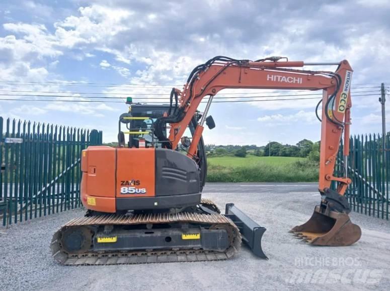 Hitachi ZX 85 US-6 中型挖掘机