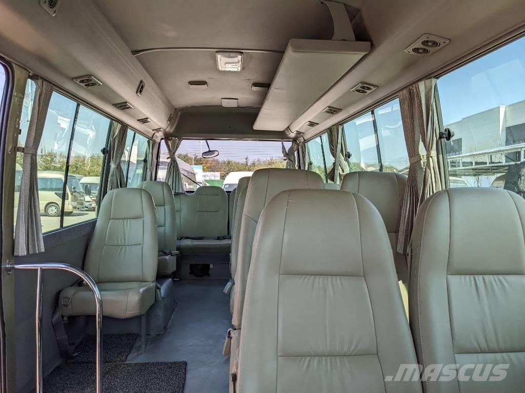 Toyota Coaster Bus 迷你巴士