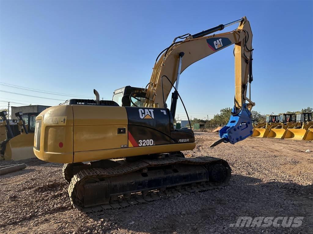 CAT 320DL 履带挖掘机