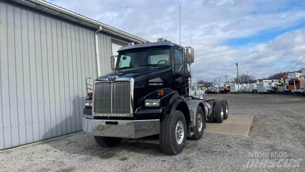 Western Star 4800TS 平板车