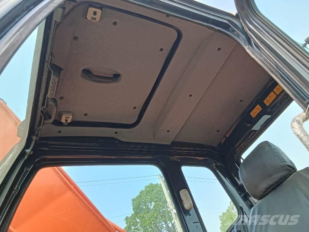Hitachi ZX 160 履带挖掘机