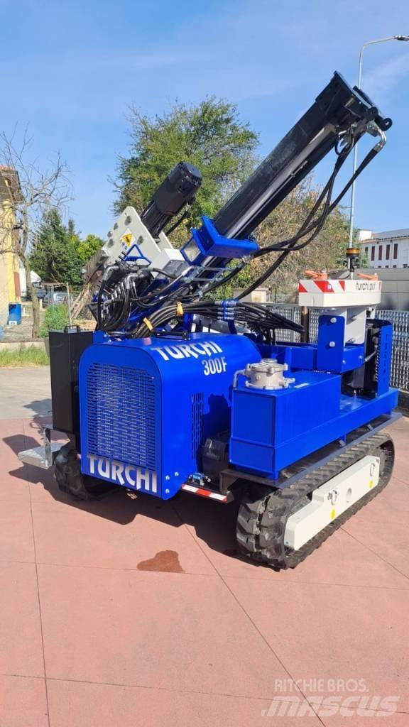  Turchi 300 F 打桩机