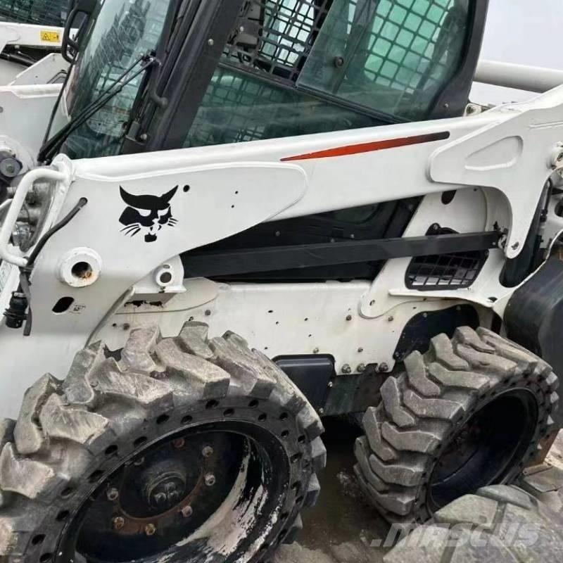 Bobcat S 750 滑移装载机