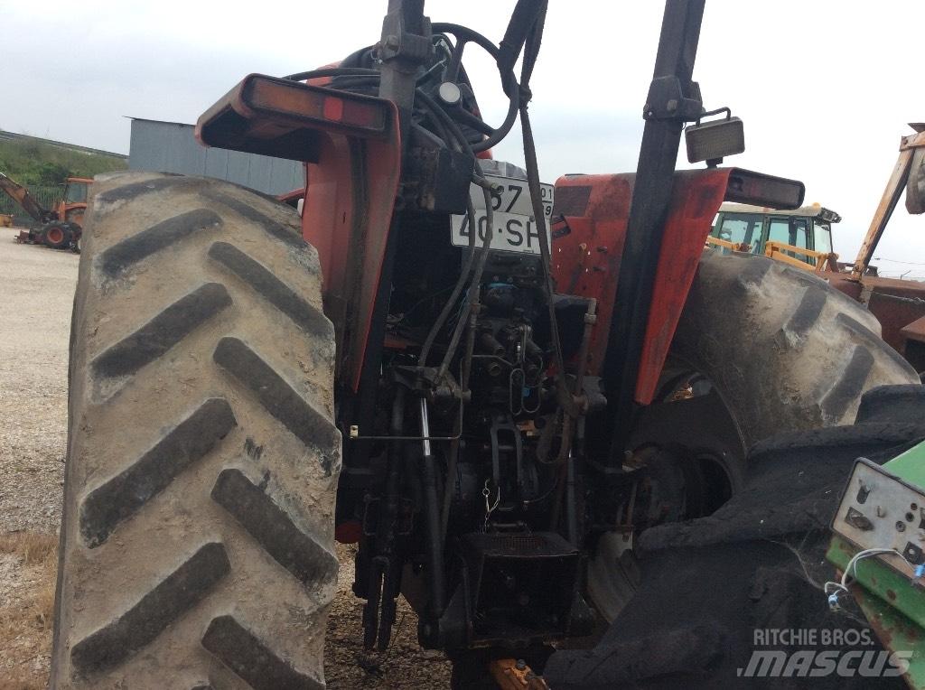 Massey Ferguson 4270 发动机