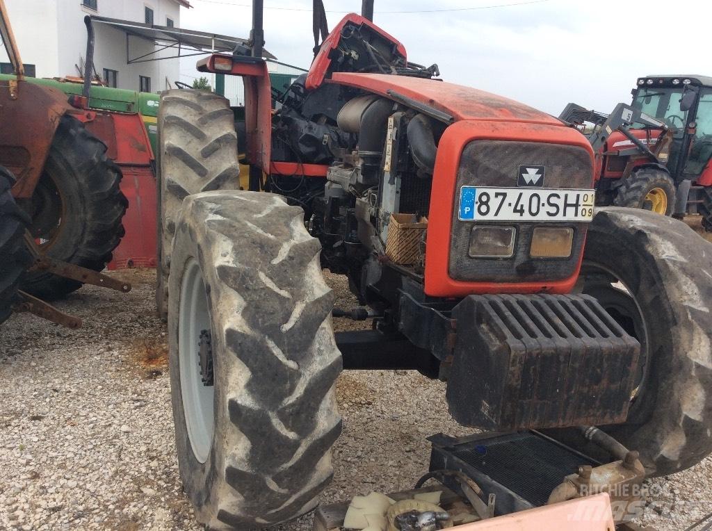 Massey Ferguson 4270 发动机