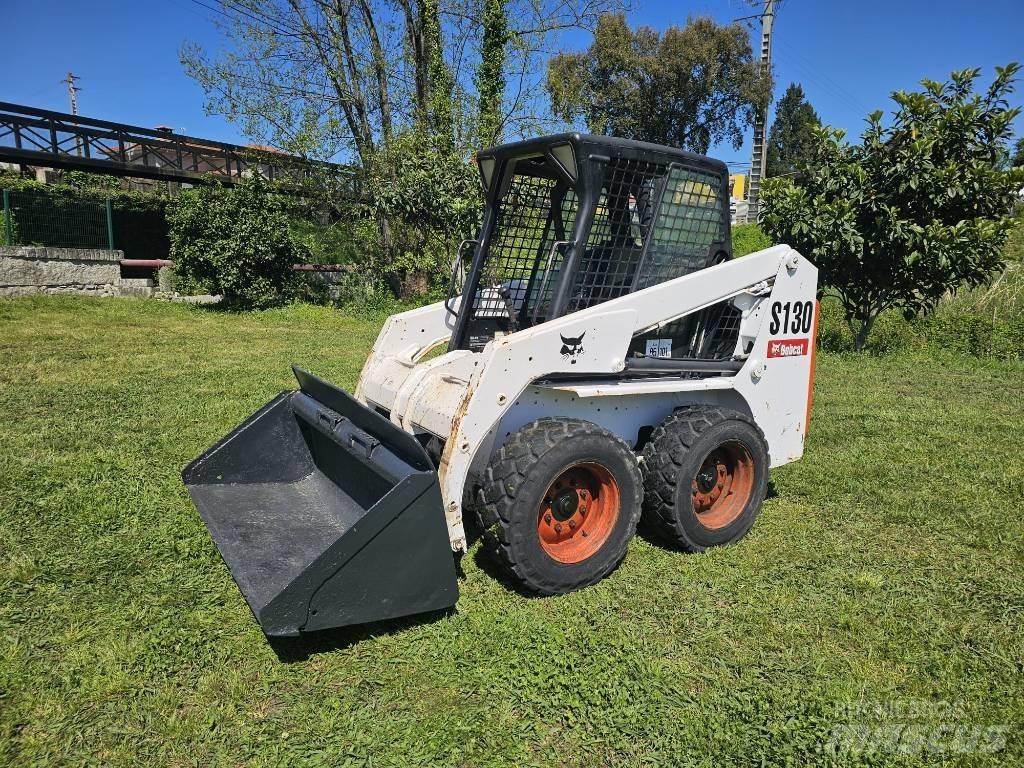 Bobcat S 130 小型装载机