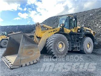 Komatsu WA500 轮式装载机