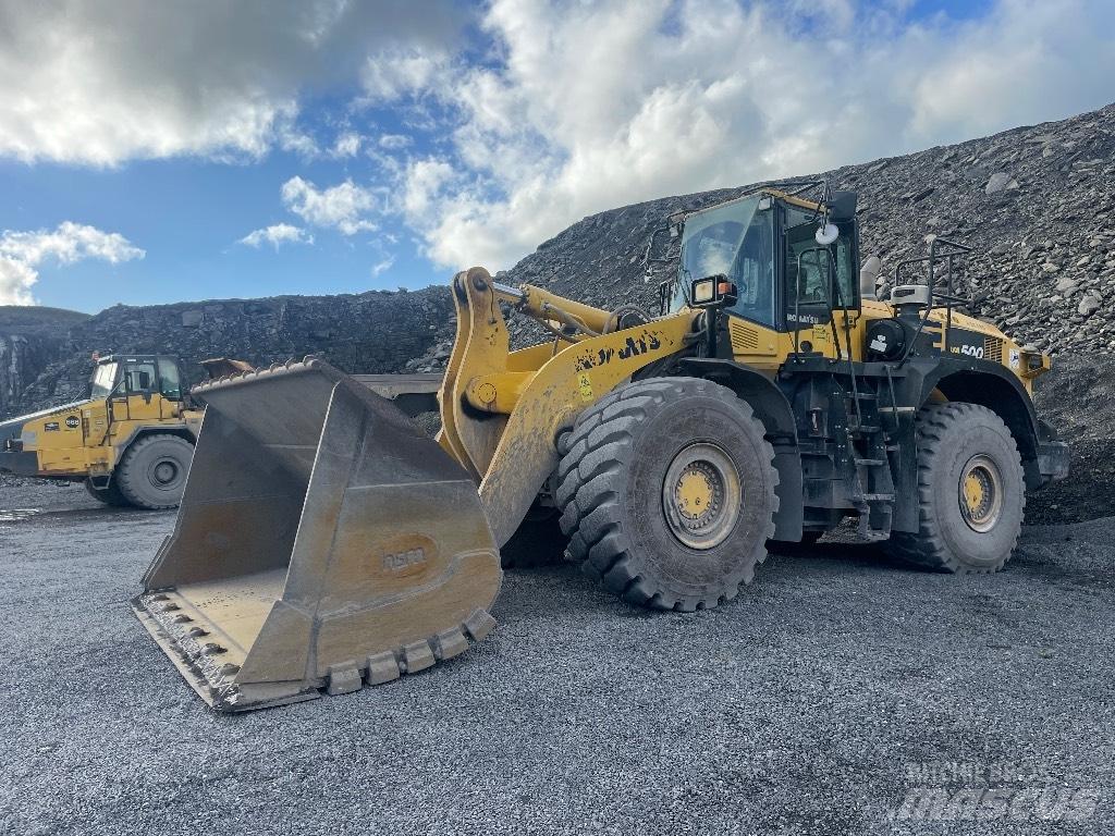 Komatsu WA500 轮式装载机