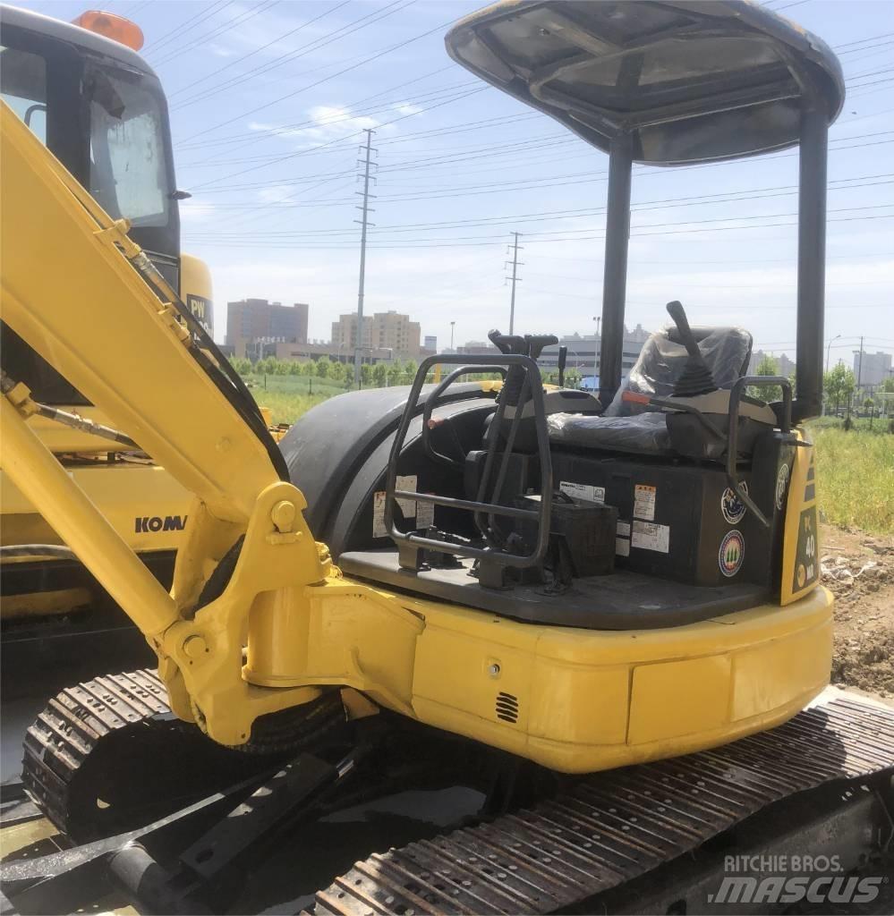 Komatsu PC 40 小型挖掘机