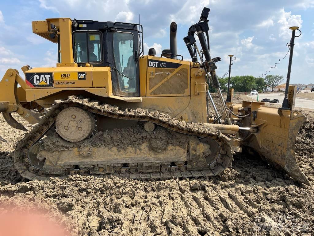 CAT D 6 T XW VP 履带式推土机