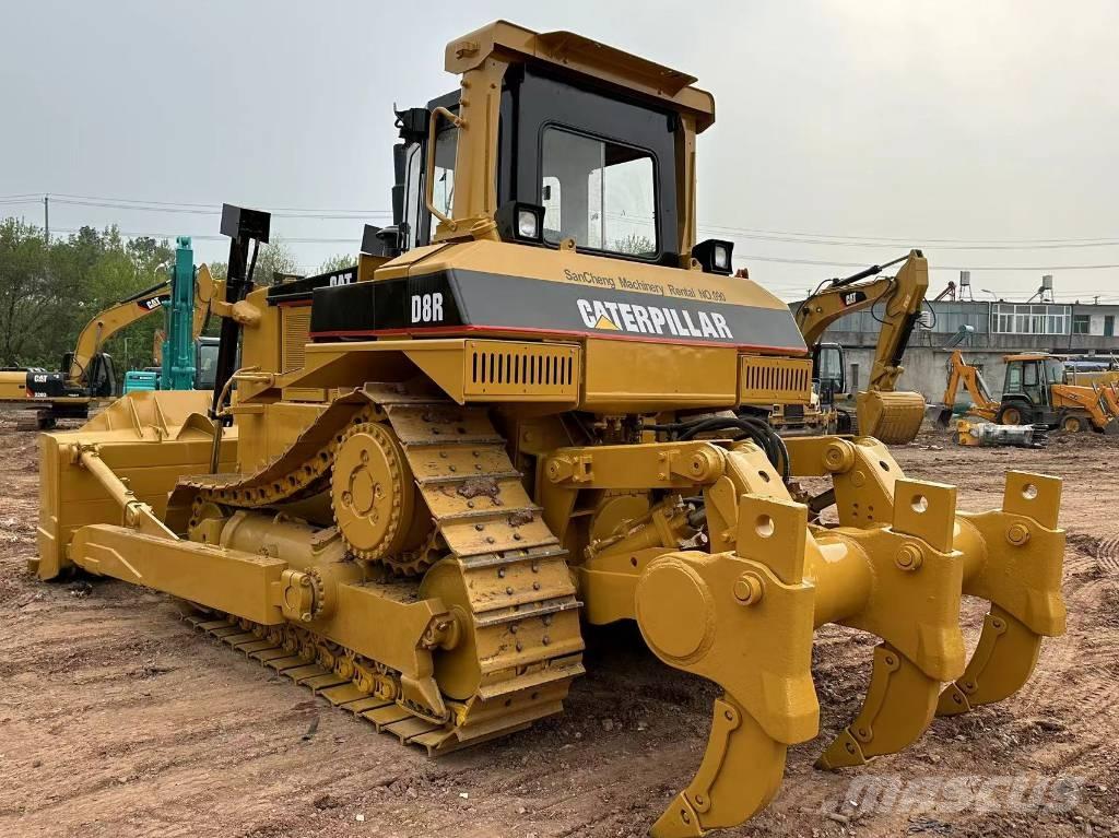 CAT D8R 履带式推土机