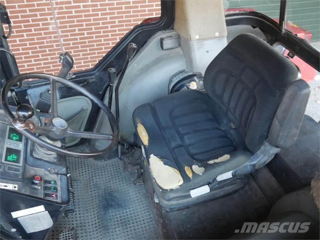 Case IH 844 XL+ 拖拉机/农用车