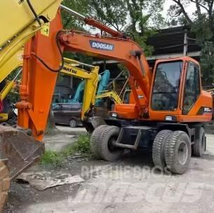Doosan DH150W-7 轮式挖掘机
