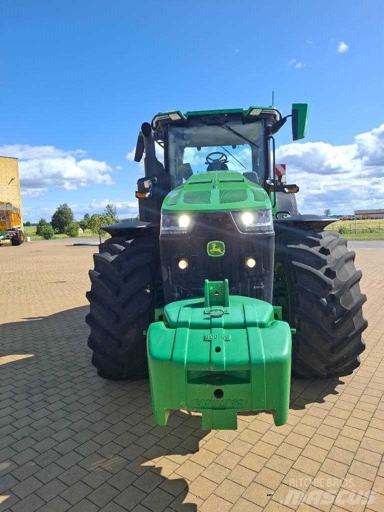 John Deere 8R410 拖拉机/农用车