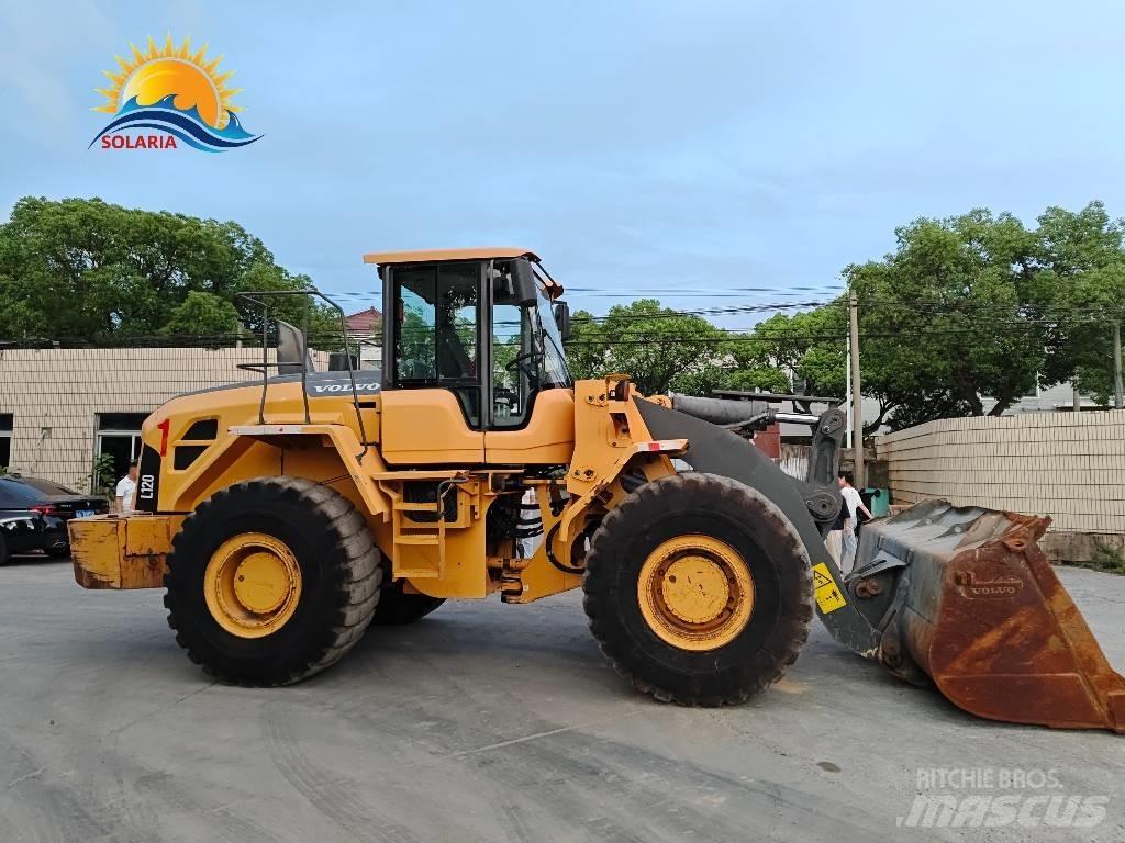 Volvo L 120 轮式装载机