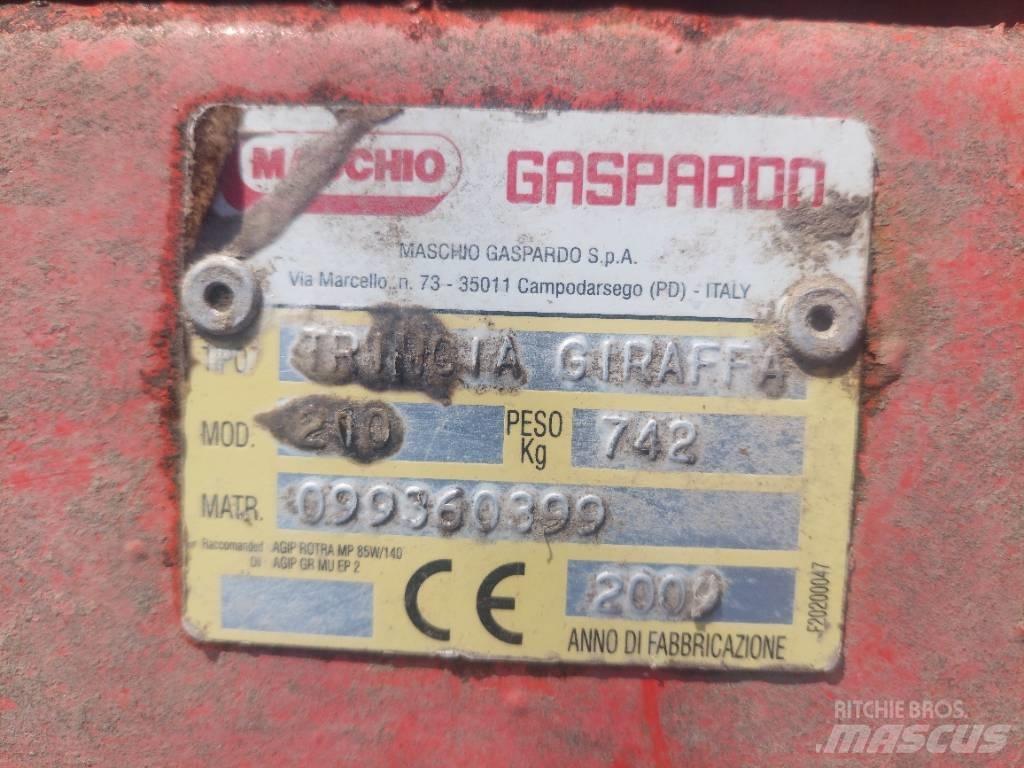 Maschio Giraffa 210 牧场割草机和切顶器