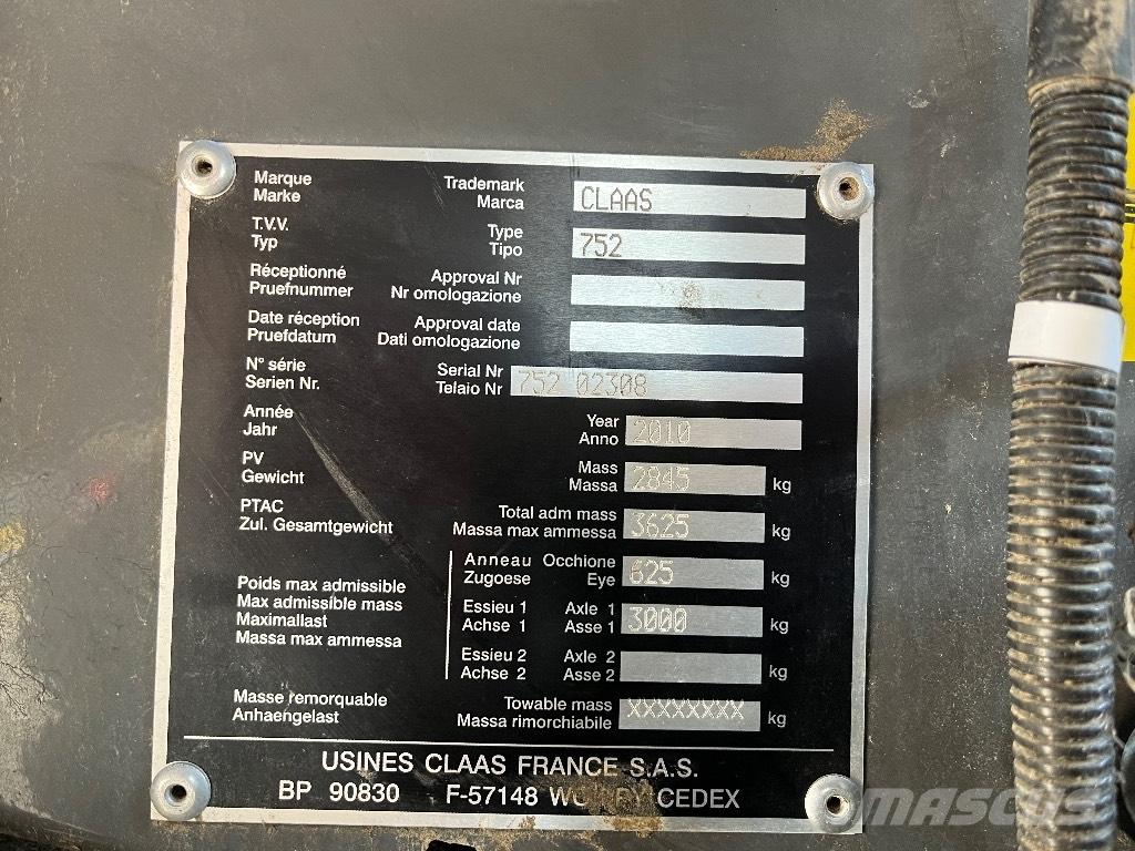 CLAAS Variant 380 圆捆打捆机