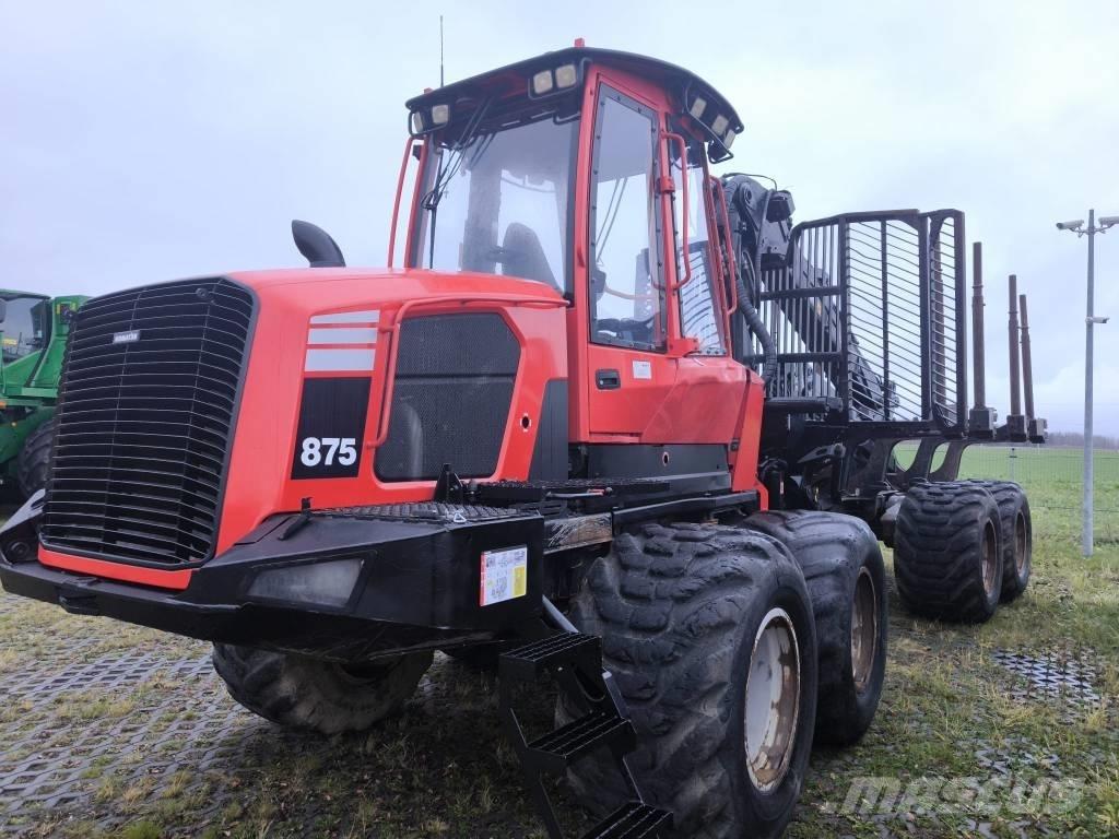 Komatsu 875 集运机