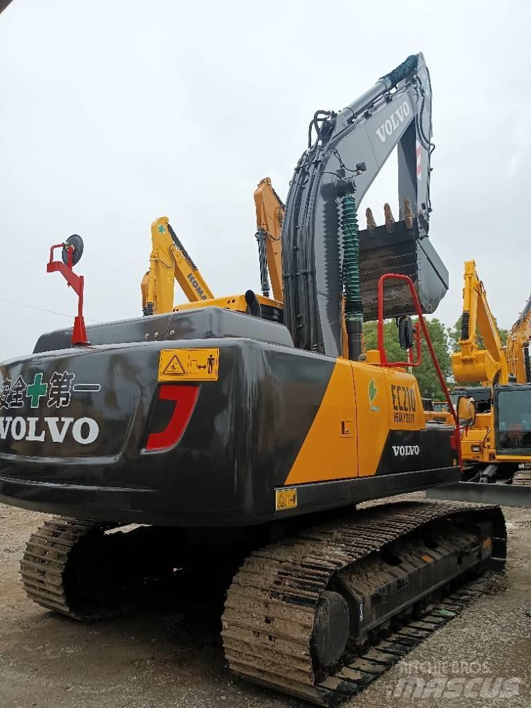 Volvo EC 210 履带挖掘机