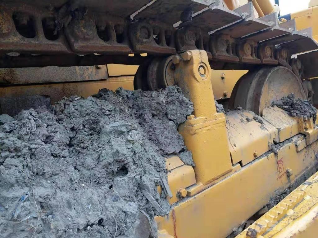 Shantui SD16 履带式推土机