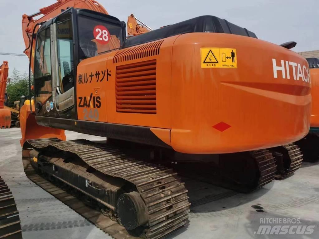 Hitachi ZX 240 履带挖掘机