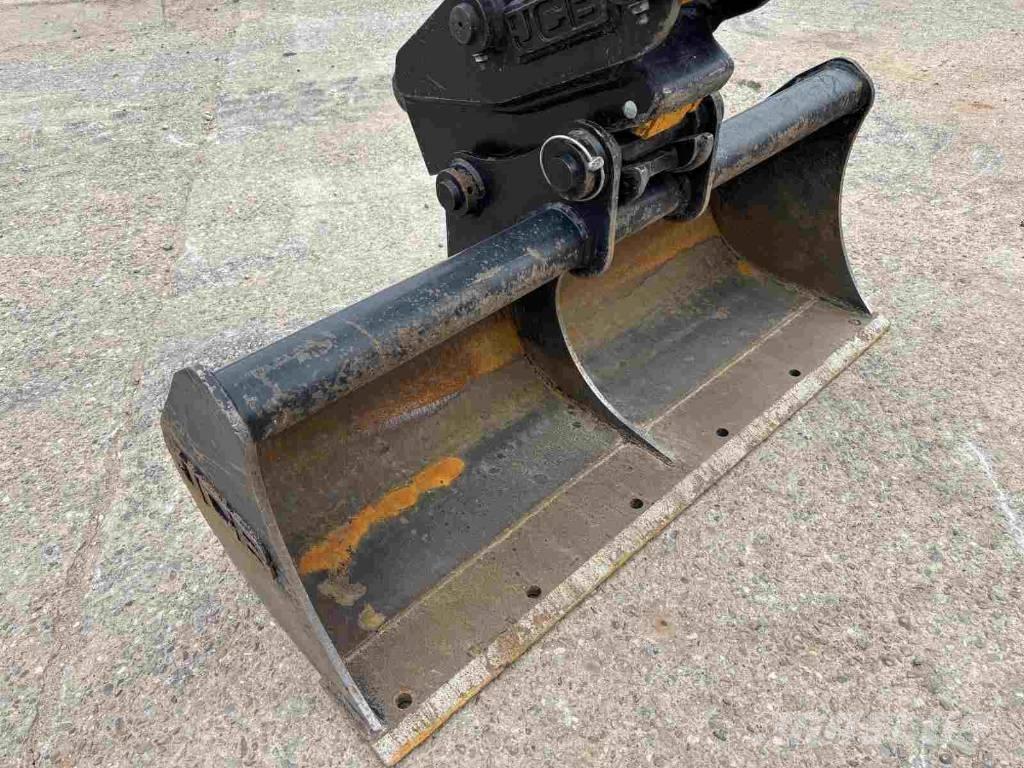 JCB 56Z-2 Plus 小型挖掘机