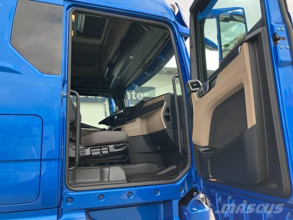 MAN TGX 26.510 工程吊钩车